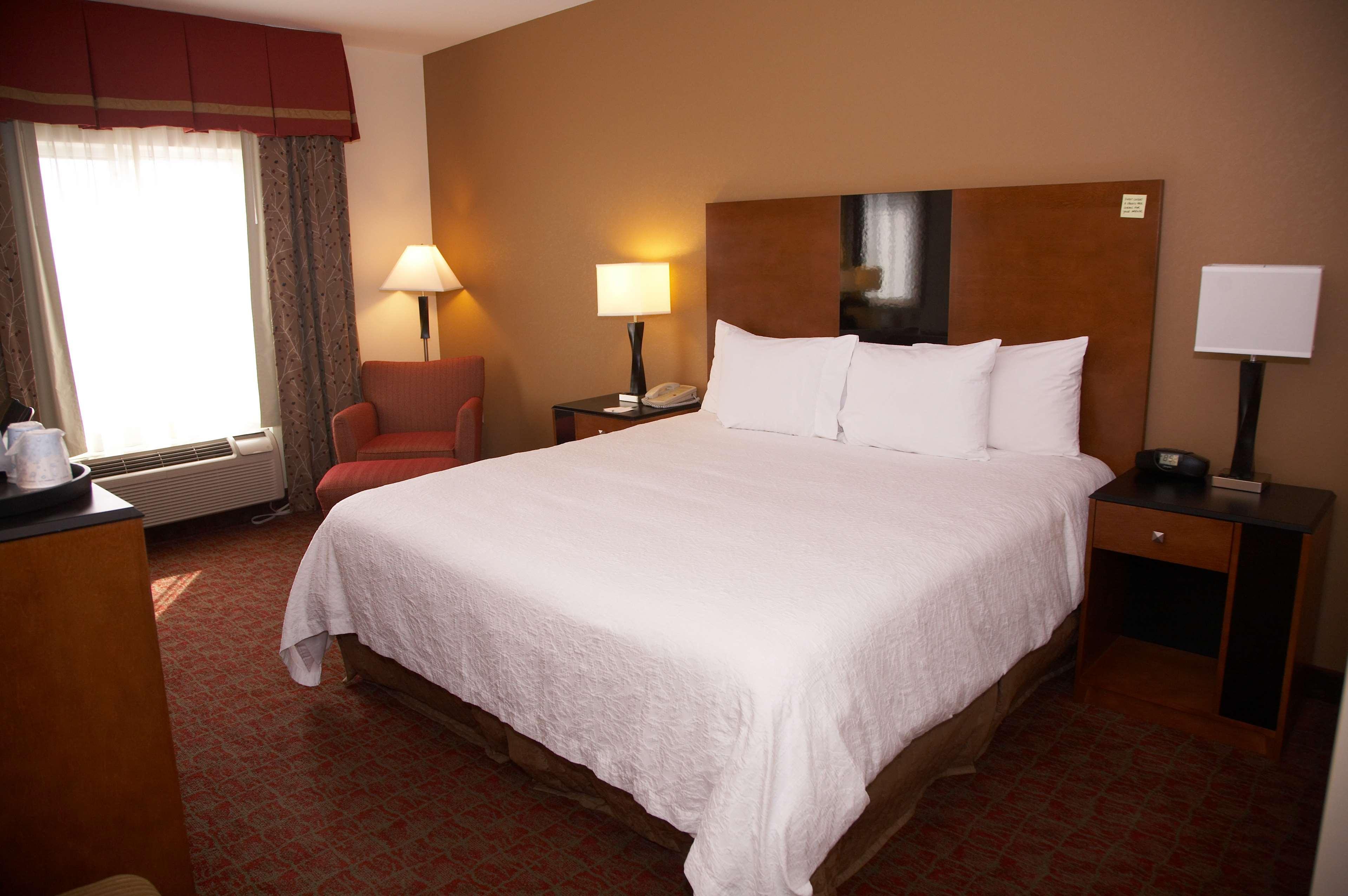 Hampton Inn & Suites הובס מראה חיצוני תמונה