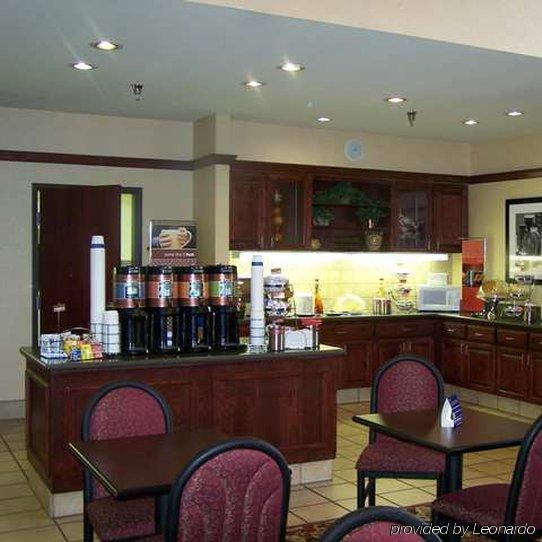 Hampton Inn & Suites הובס מסעדה תמונה