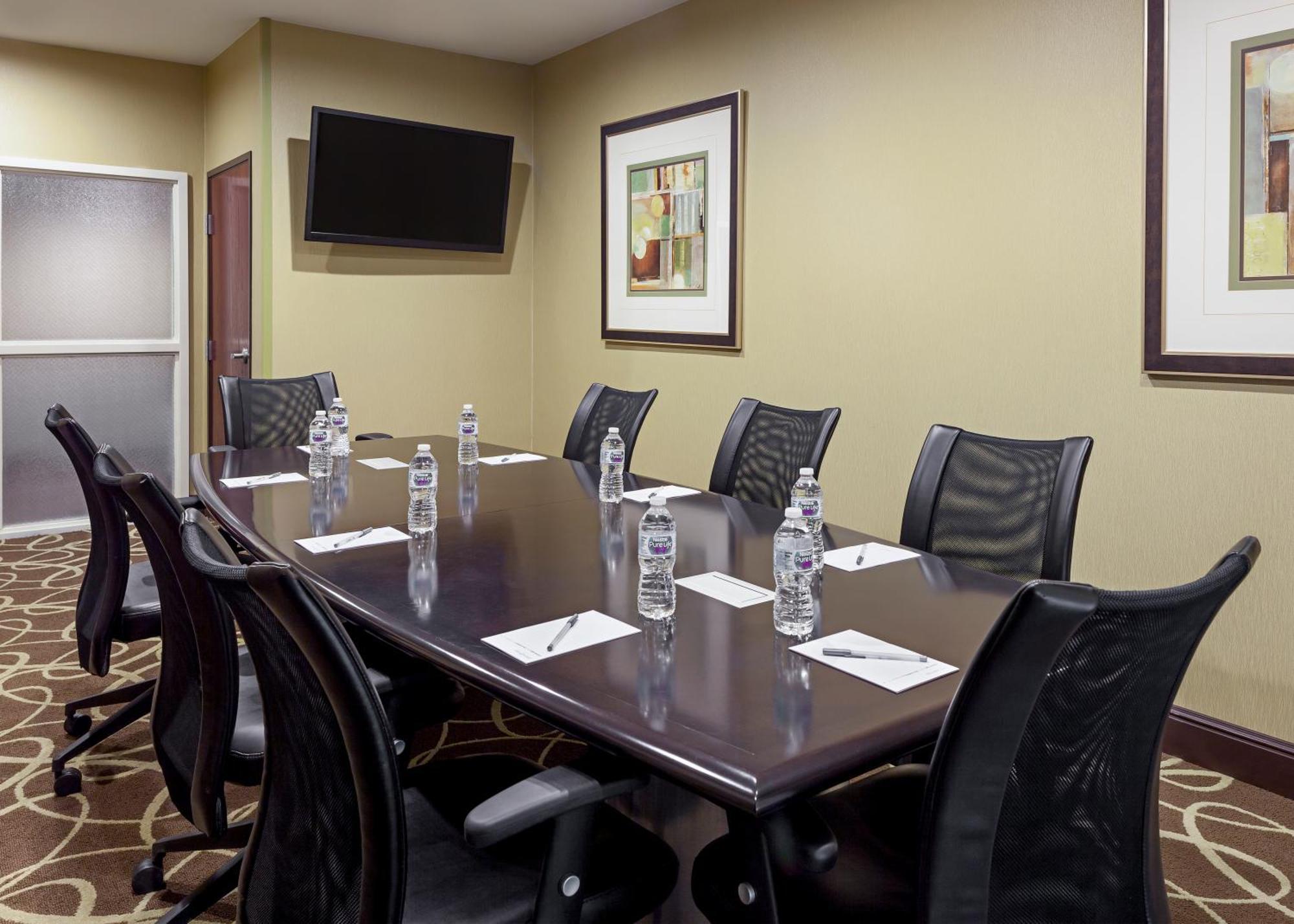 Hampton Inn & Suites הובס מראה חיצוני תמונה