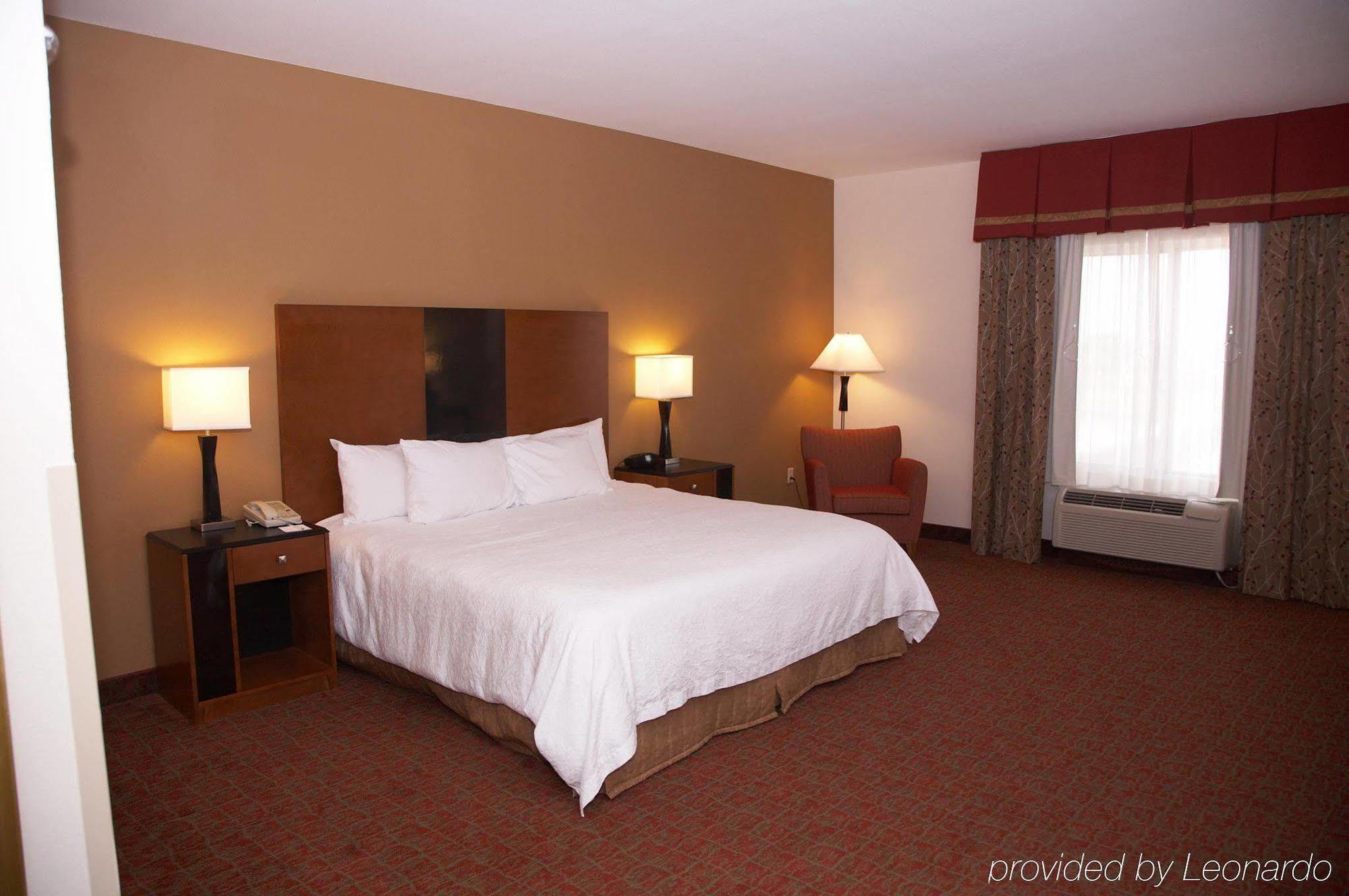 Hampton Inn & Suites הובס מראה חיצוני תמונה
